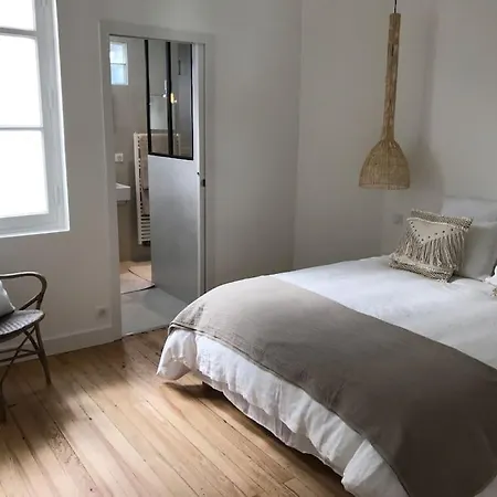 Maison De Charme Renovee بيت للعطل آركاشو